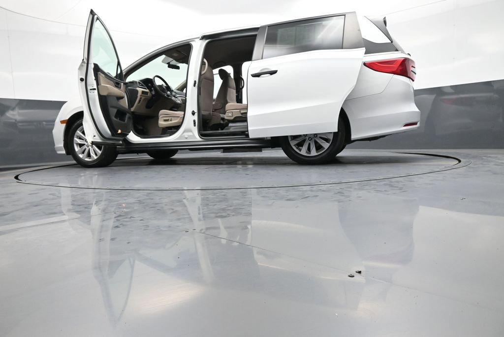 Certified 2020 Honda Odyssey LX image 62
