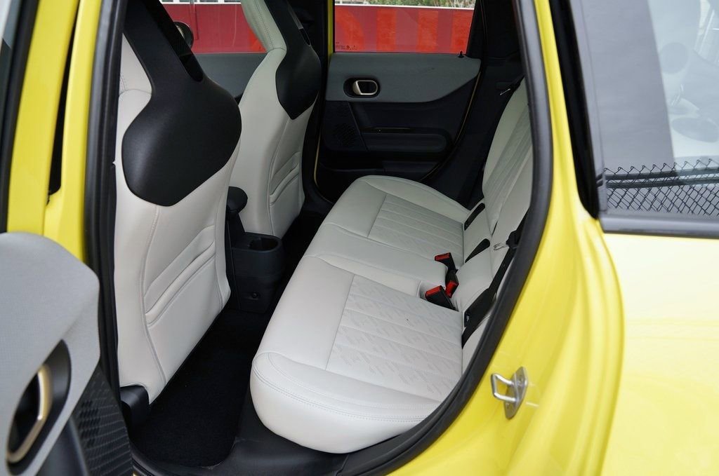 Used 2025 MINI Cooper S image 27