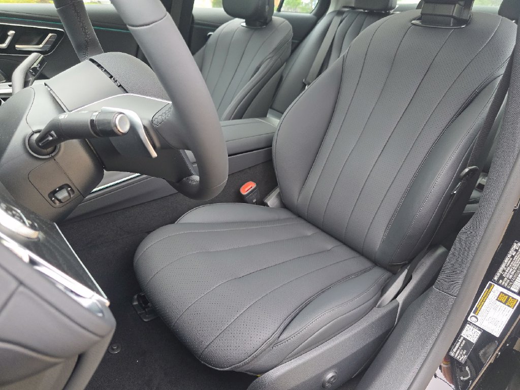 New 2027 Mercedes-Benz E 350 4MATIC Sedan image 25