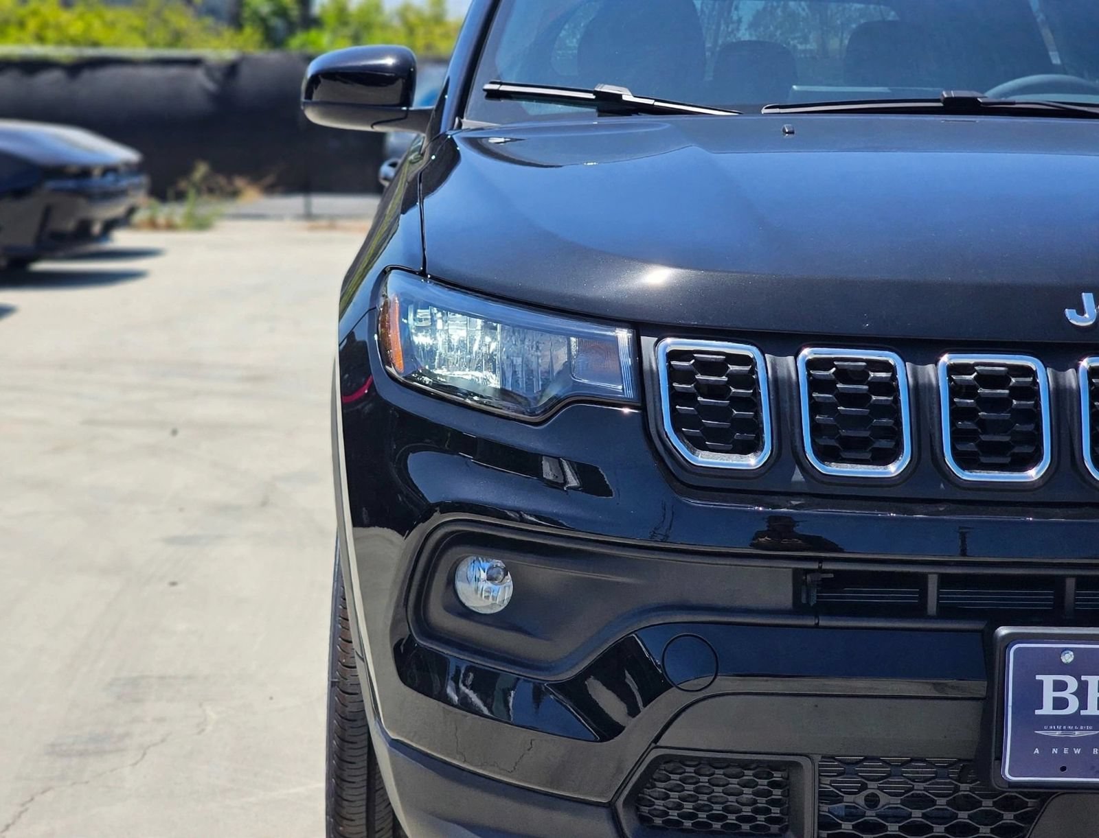 New 2026 Jeep Compass Latitude AWD/4WD image 3
