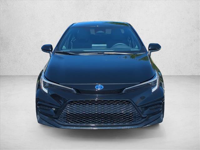 Used 2025 Toyota Corolla SE FWD image 2