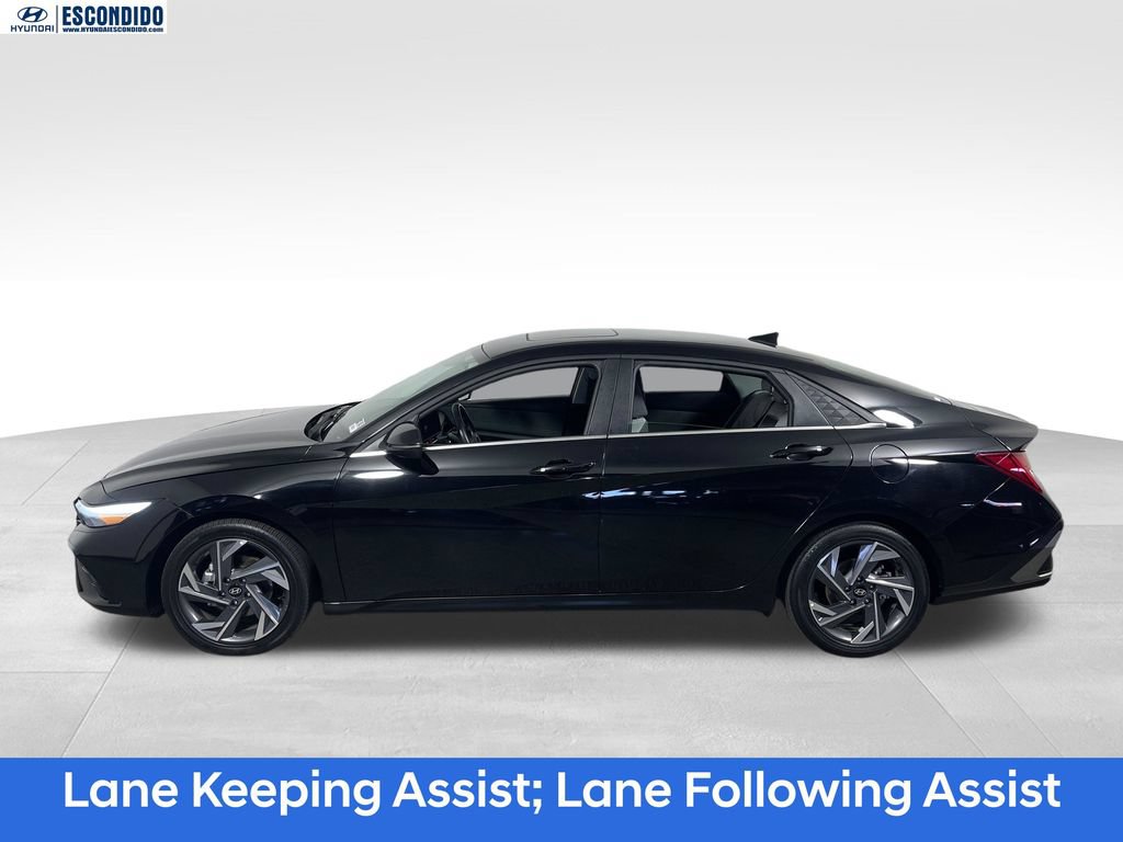 Certified 2025 Hyundai Elantra Limited FWD image 2