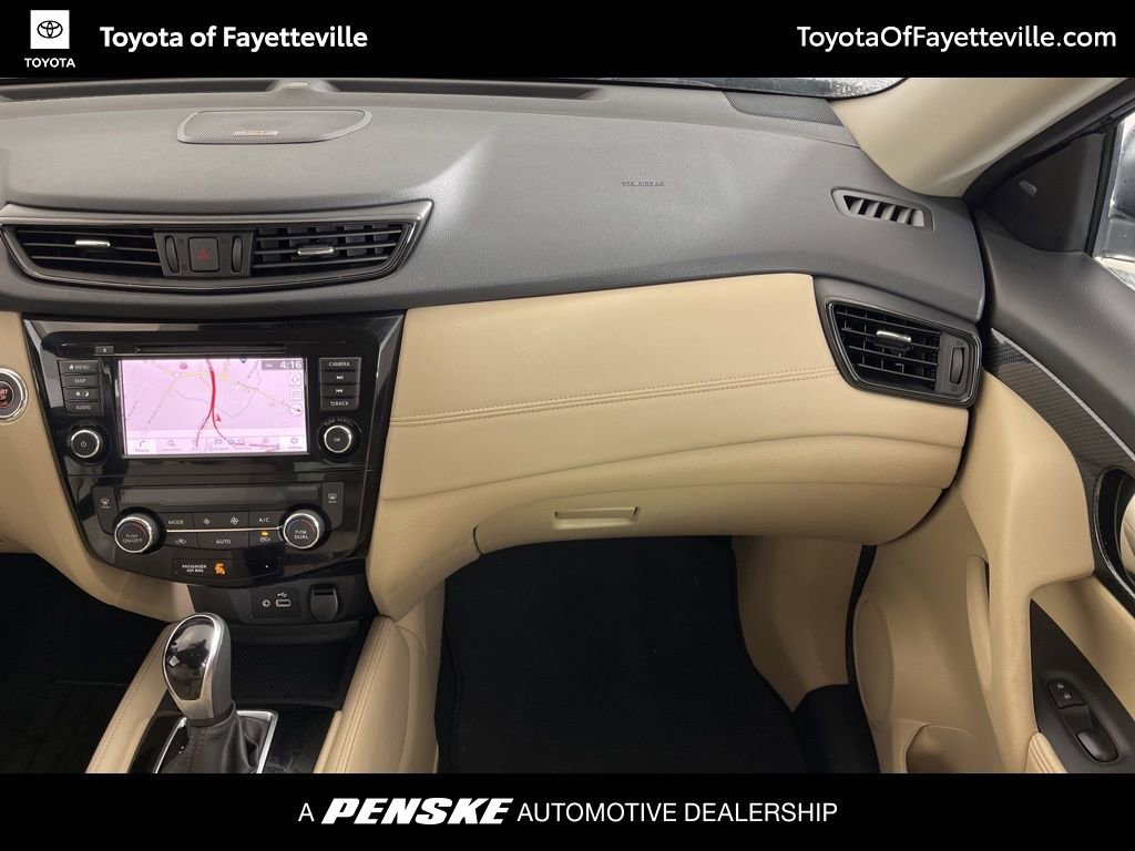 Used 2018 Nissan Rogue SL image 19