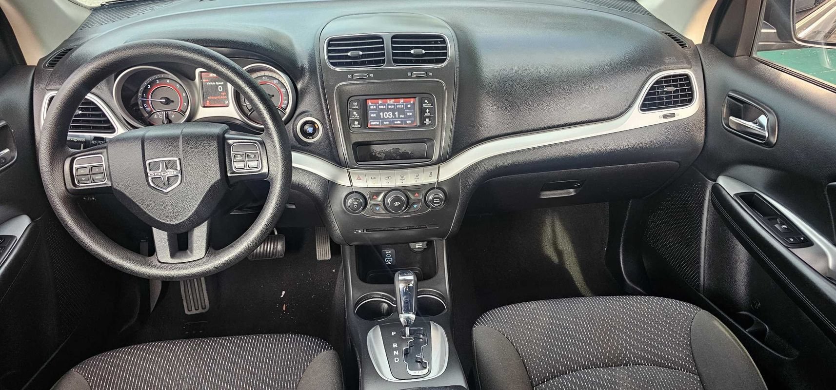 Used 2019 Dodge Journey SE w/ Blacktop Package FWD image 21