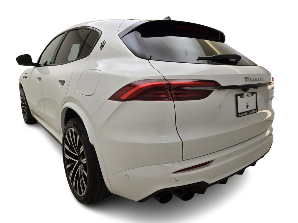 New 2025 Maserati Grecale Modena image 9