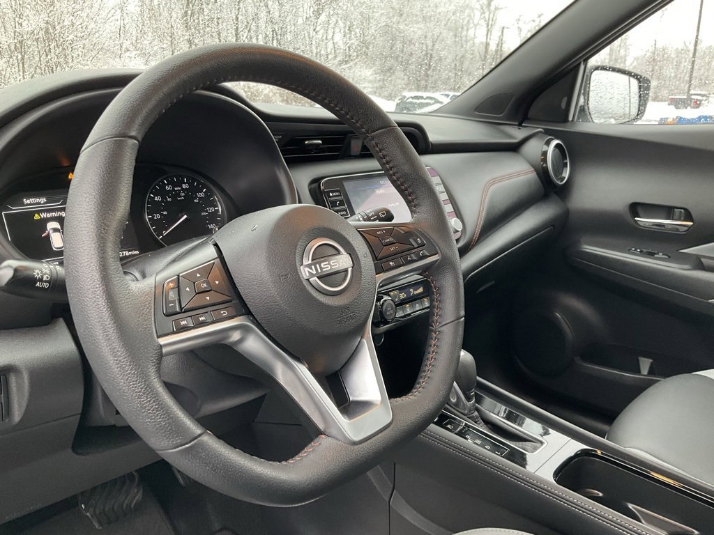 Used 2023 Nissan Kicks SR w/ SR Premium Package image 19