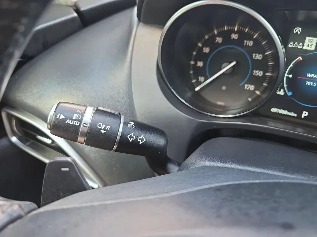 Used 2019 Jaguar F-PACE Premium AWD/4WD image 22