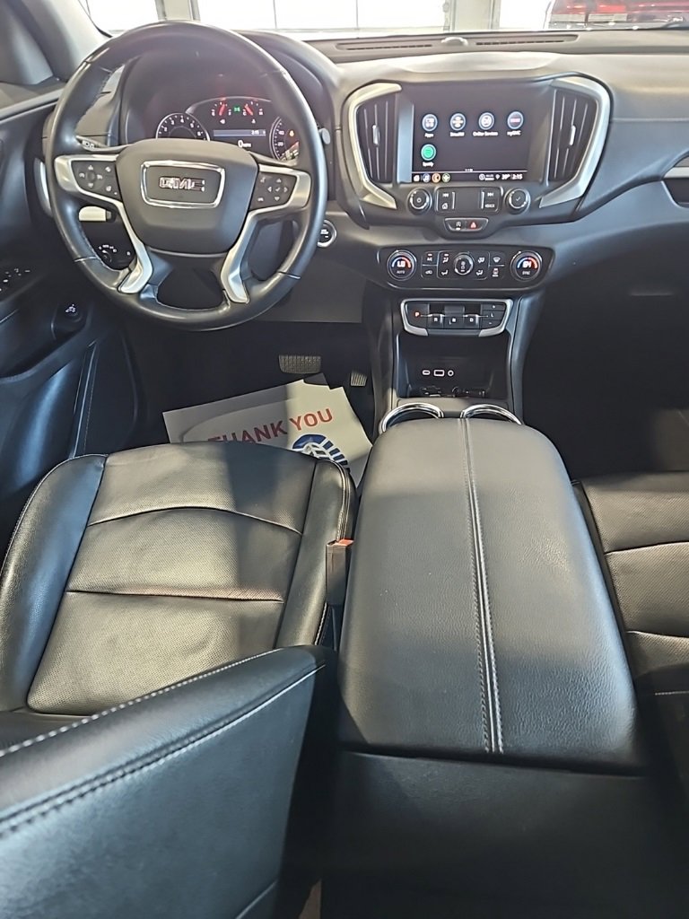 Used 2024 GMC Terrain SLT image 24