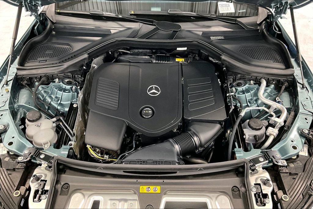 Used 2026 Mercedes-Benz GLC 300 4MATIC image 28