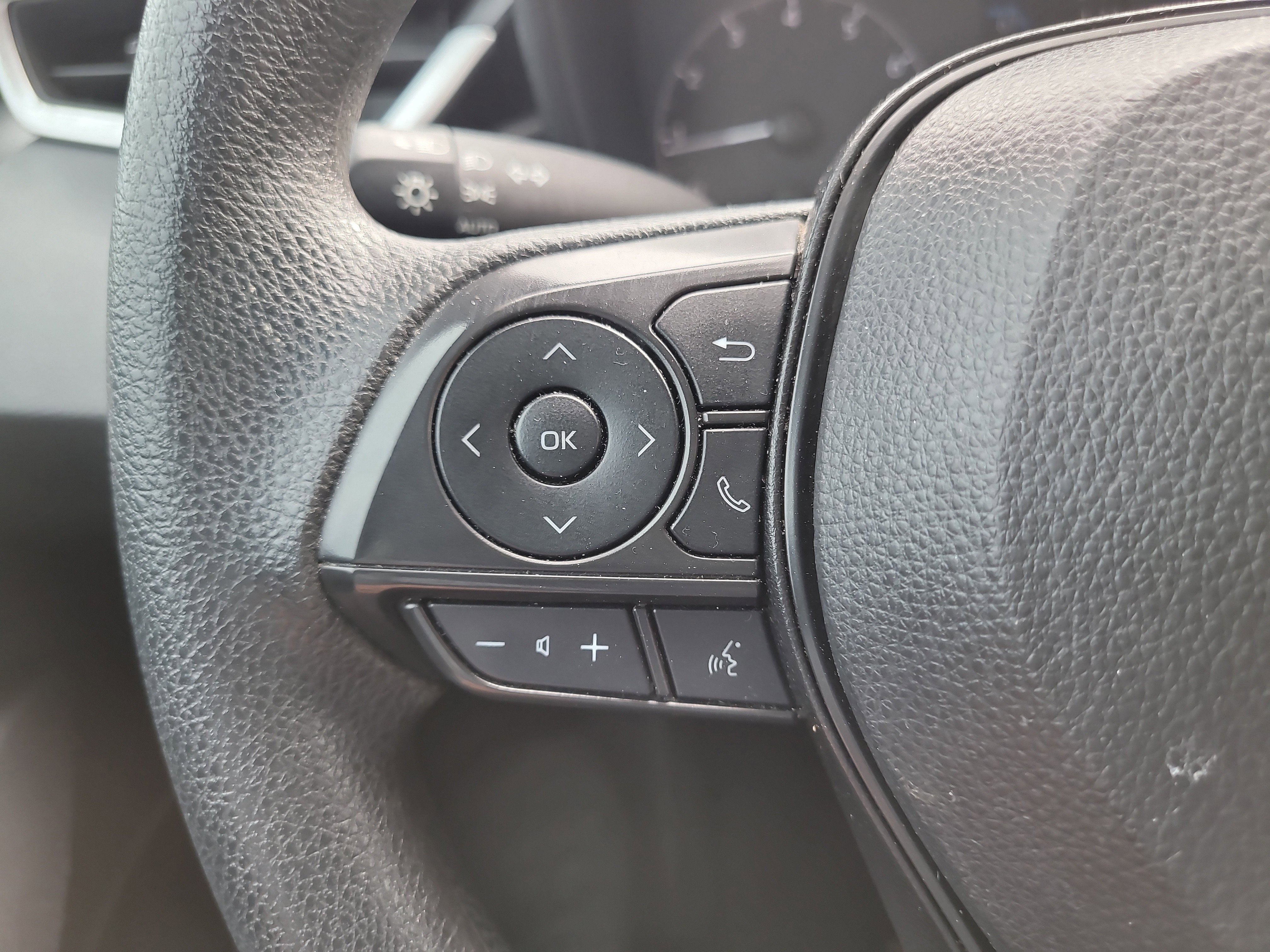 Certified 2024 Toyota Corolla LE image 26