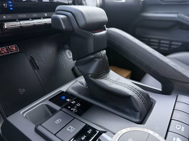 New 2026 Toyota Tacoma TRD Sport w/ TRD Sport Premium Package AWD/4WD image 18