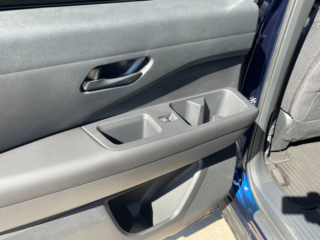 New 2026 Nissan Pathfinder SV AWD/4WD image 37