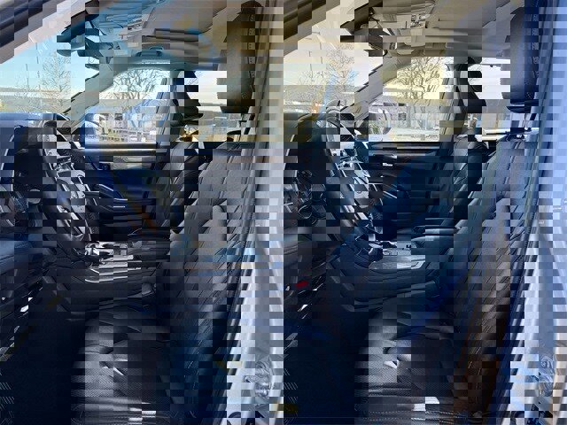 Used 2022 Toyota Highlander Limited image 28