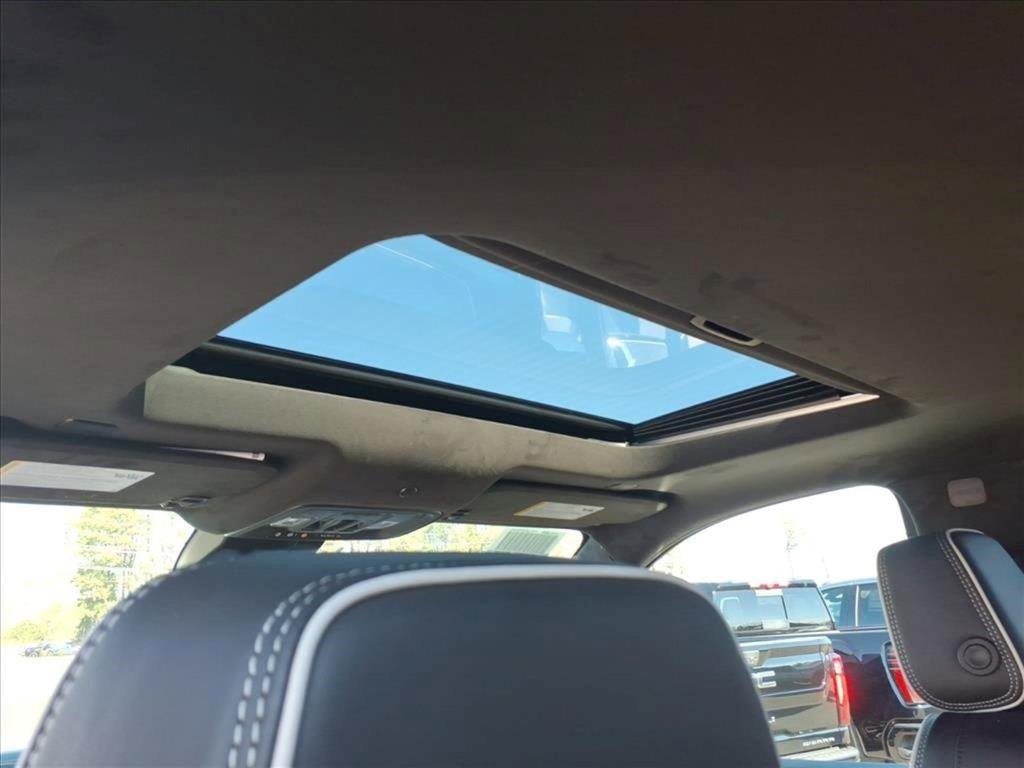 New 2026 GMC Sierra 2500 Denali Ultimate w/ Max Trailering Package image 16