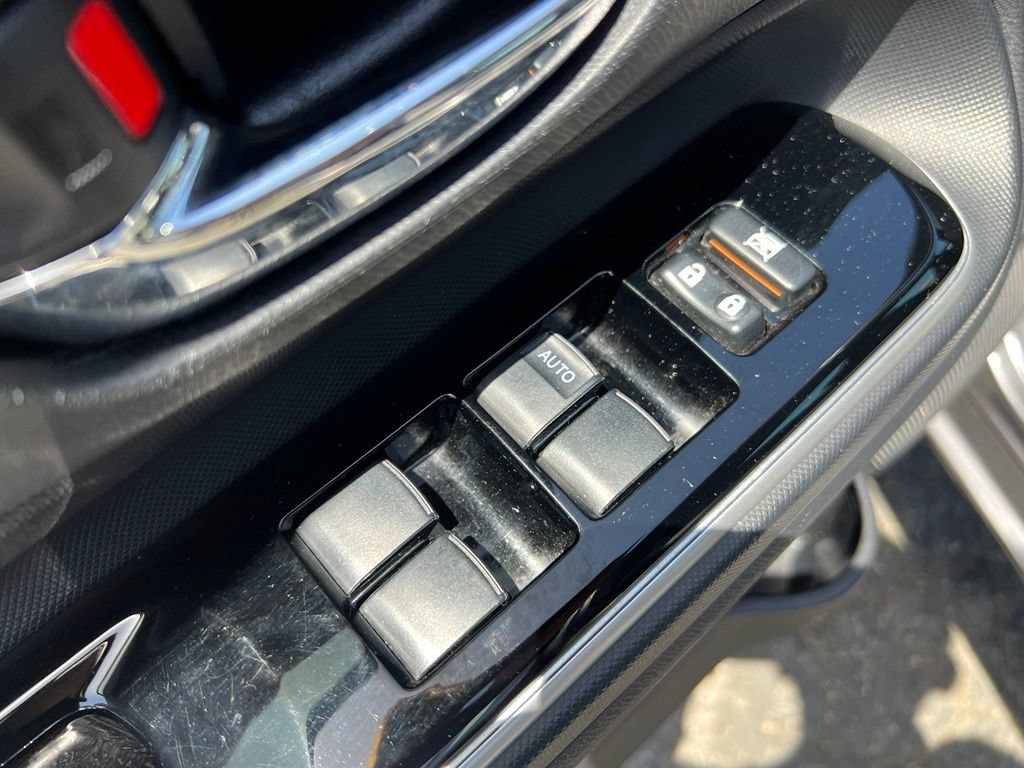Used 2015 Toyota Prius C Three FWD image 31