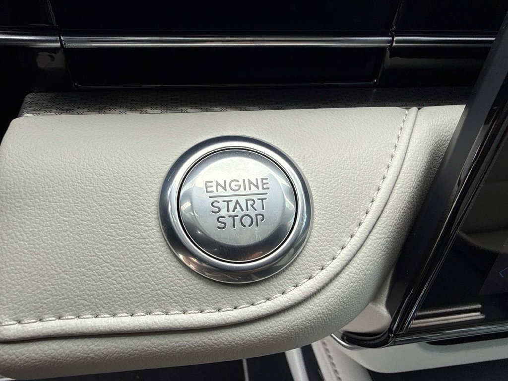 New 2026 Lincoln Nautilus Premier w/ Equipment Group 102A AWD/4WD image 28