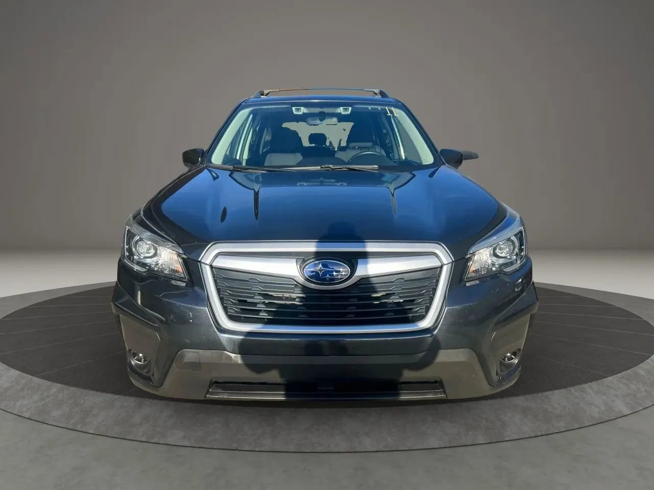 Used 2019 Subaru Forester Premium w/ All-Weather Package image 2