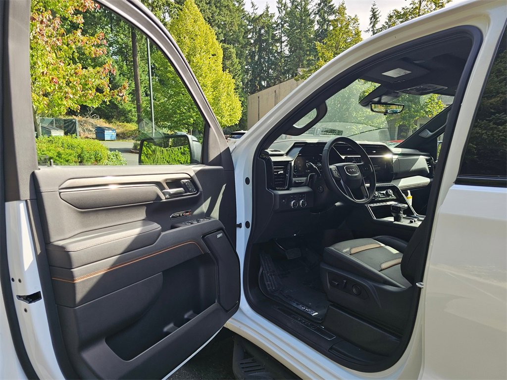 New 2026 GMC Sierra 1500 AT4 w/ AT4 Premium Package image 21