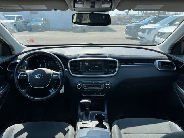 Used 2020 Kia Sorento LX w/ LX I4 Convenience Package image 37