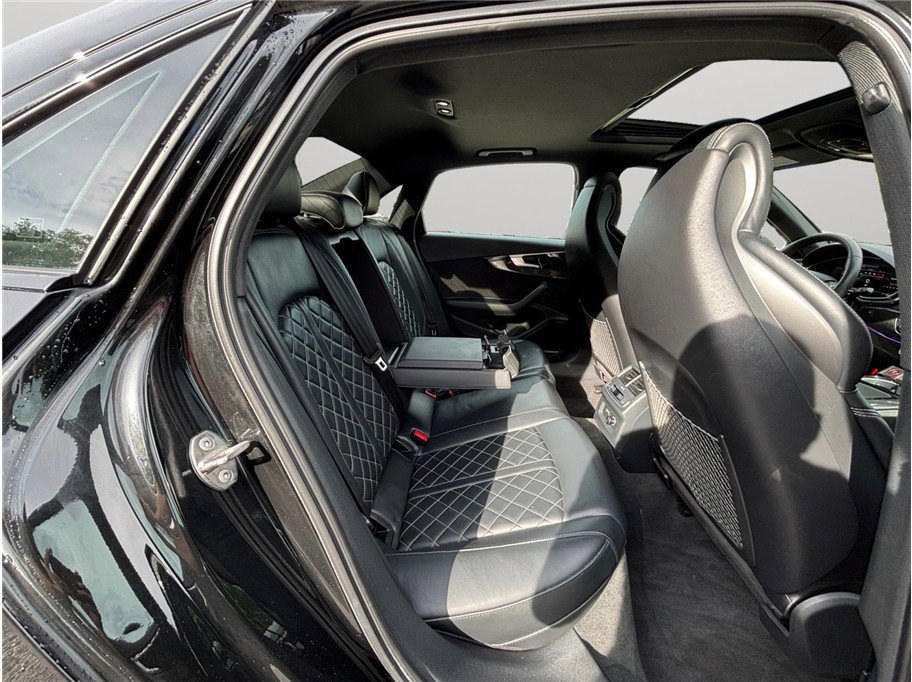 Used 2023 Audi S4 Prestige w/ Prestige Package image 46