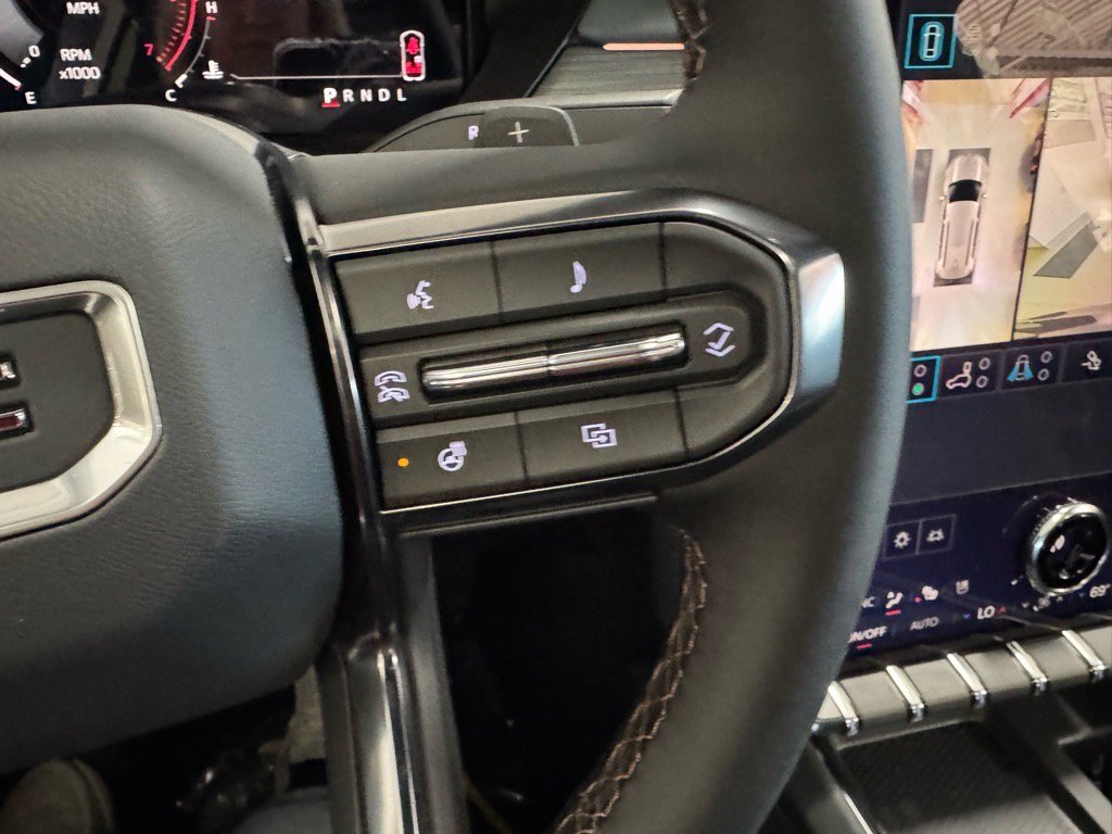 New 2026 GMC Acadia AT4 w/ Luxury Package image 28