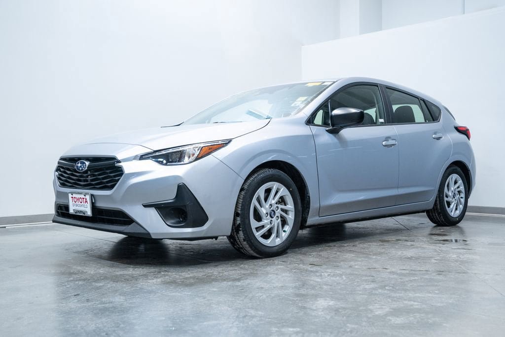 Used 2024 Subaru Impreza 2.0i image 3