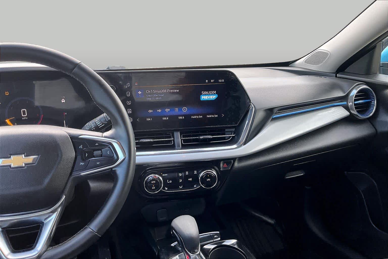 Used 2025 Chevrolet Trax LT w/ Driver Confidence Package FWD image 7