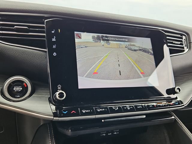 Used 2024 Jeep Wagoneer Series II w/ Flexible Seating Group image 23