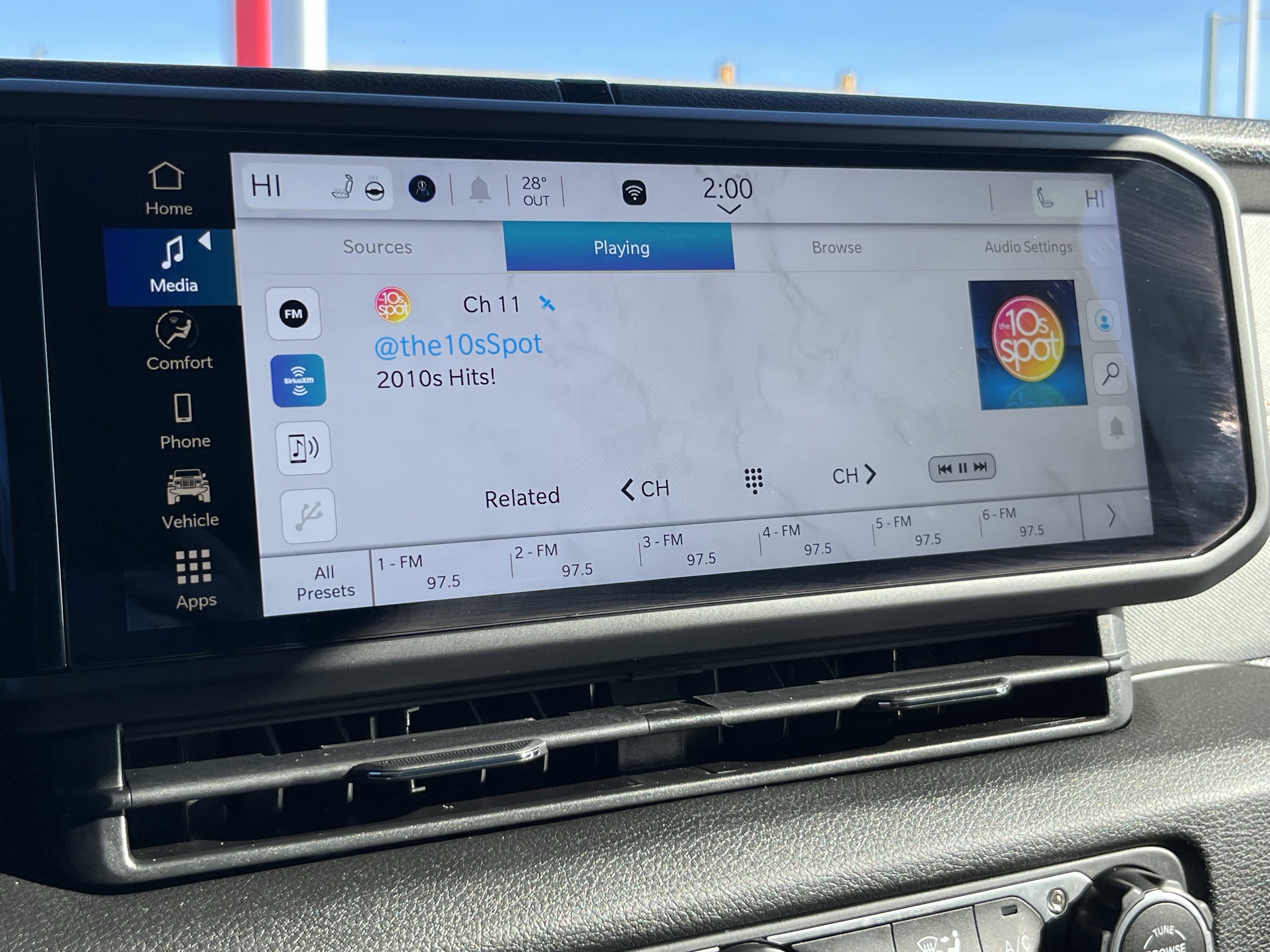 Used 2024 Jeep Wrangler Unlimited w/ Convenience Group image 27