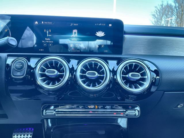 Used 2021 Mercedes-Benz A 220 4MATIC image 13