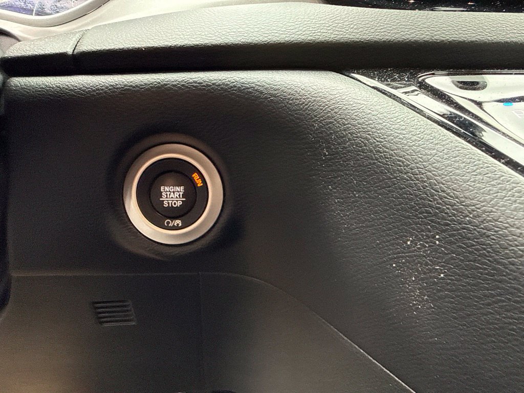 Used 2026 Chrysler Pacifica Select FWD image 31