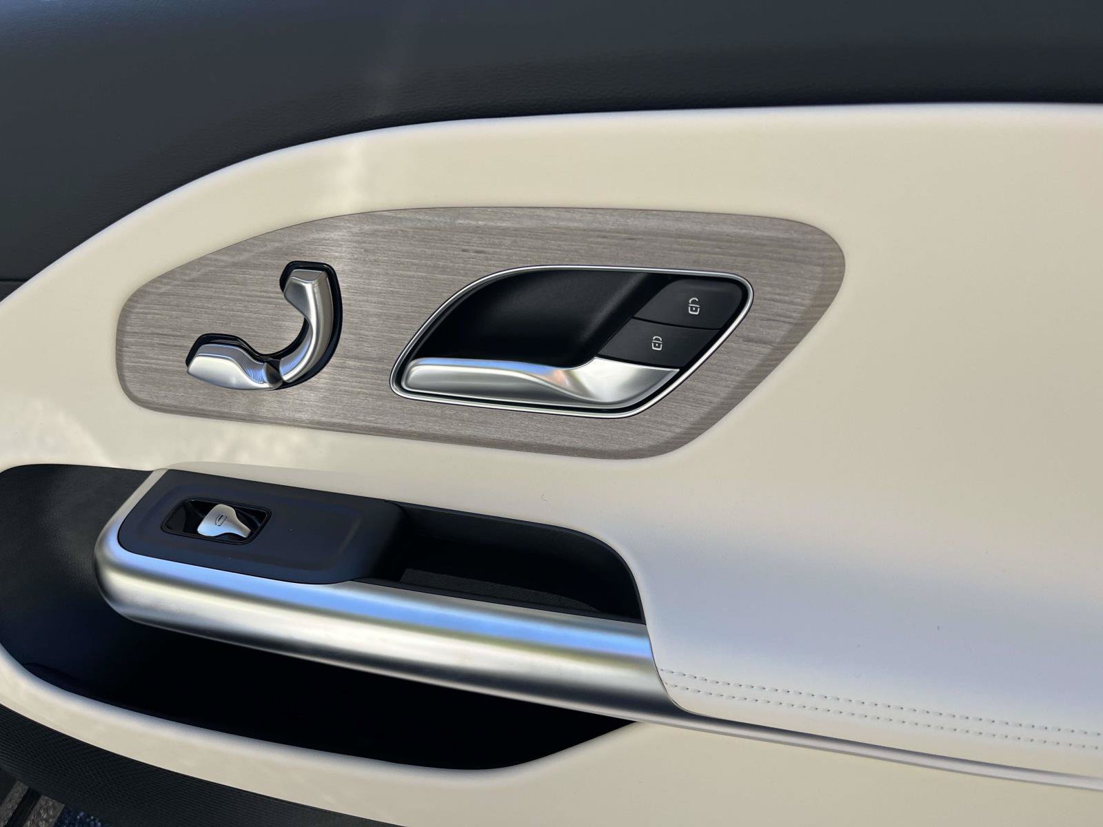 New 2027 Mercedes-Benz CLA 220 image 43