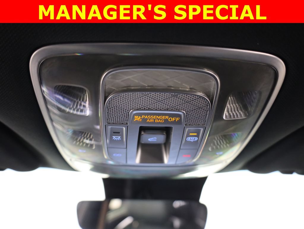 Used 2022 Genesis GV70 2.5T w/ Advanced Package AWD/4WD image 44