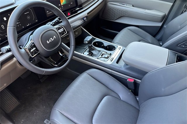 New 2026 Kia Carnival SX image 11