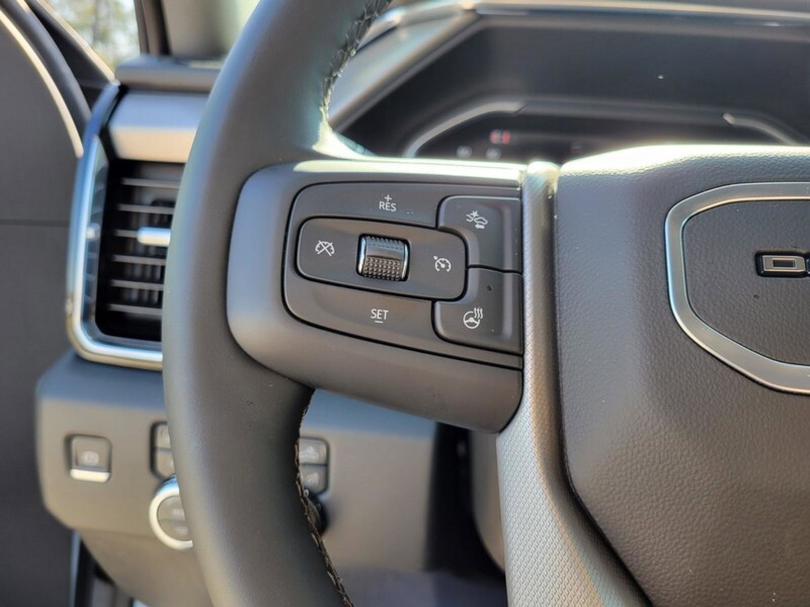 New 2026 GMC Sierra 2500 Denali w/ Denali Reserve Package image 13