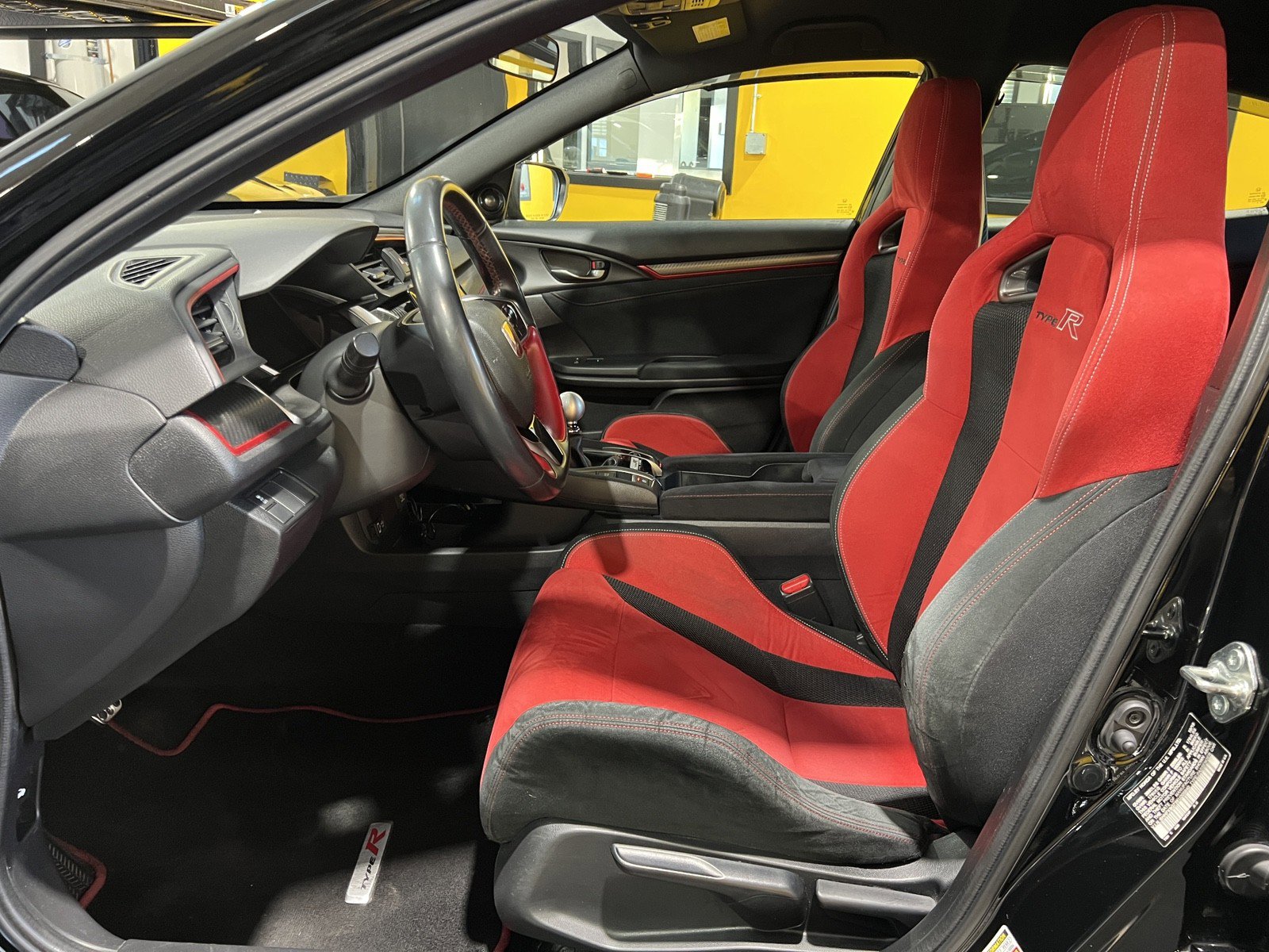 Used 2019 Honda Civic Type R image 15