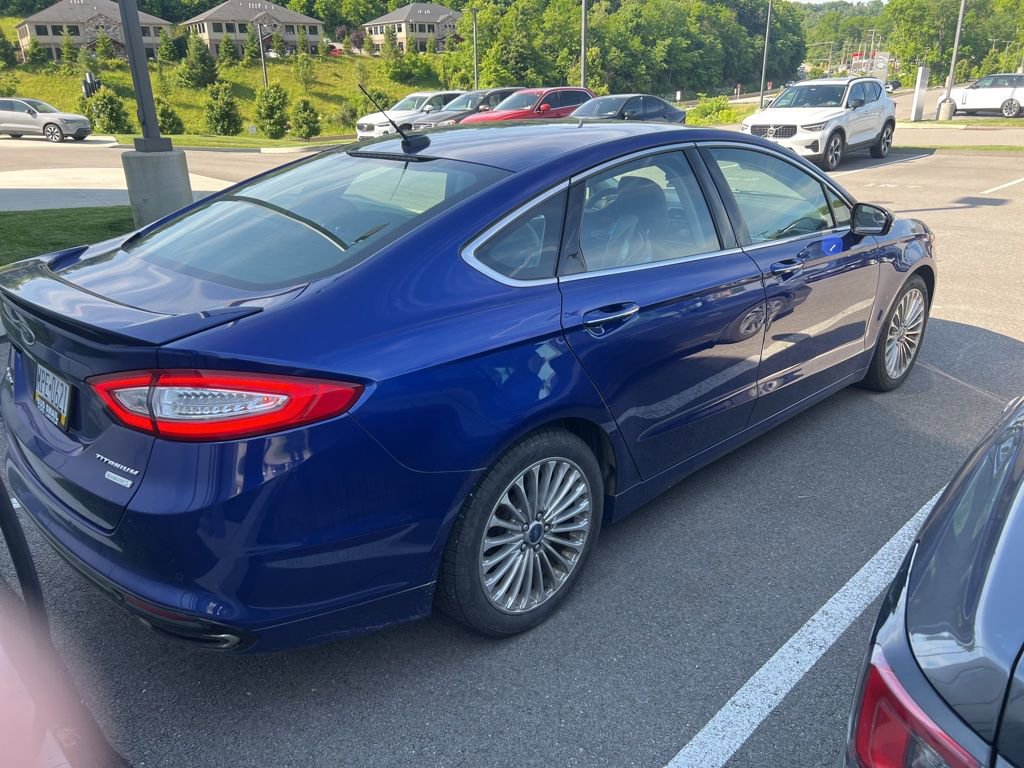 Used 2015 Ford Fusion Titanium FWD image 11