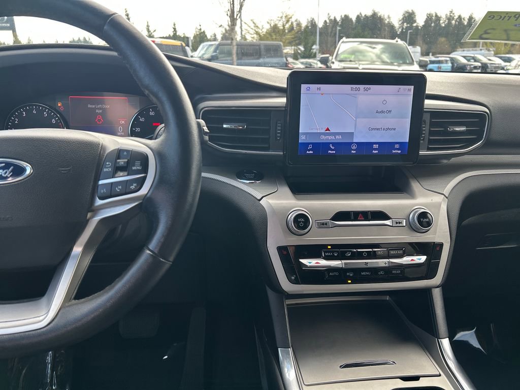 Certified 2022 Ford Explorer XLT w/ Equipment Group 202A image 43