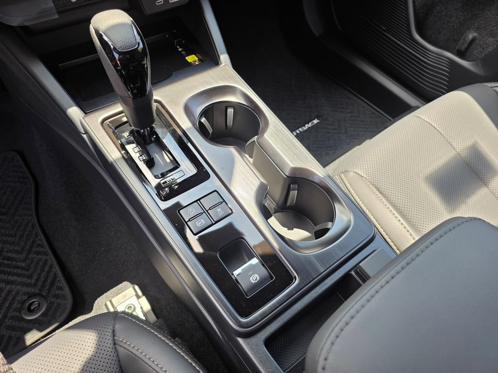 New 2026 Subaru Outback Limited AWD/4WD image 22