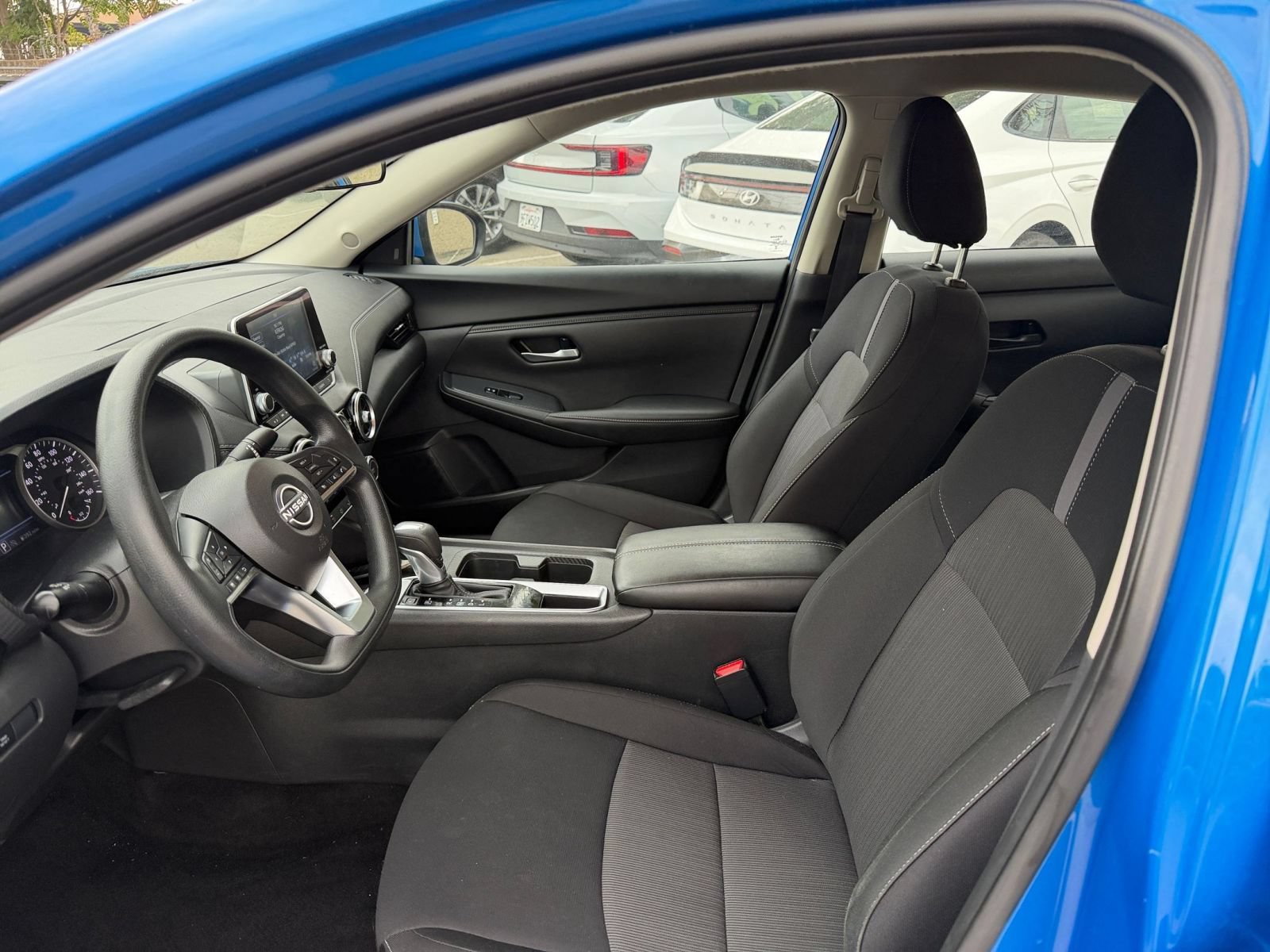 Used 2025 Nissan Sentra SV FWD image 24