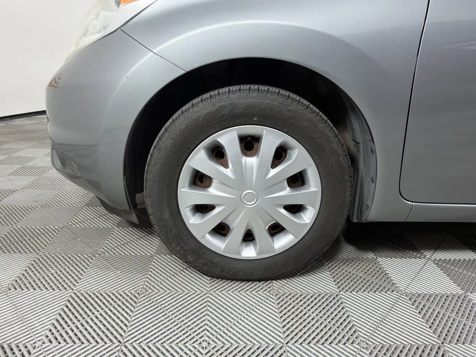 Used 2015 Nissan Versa Note SV image 10