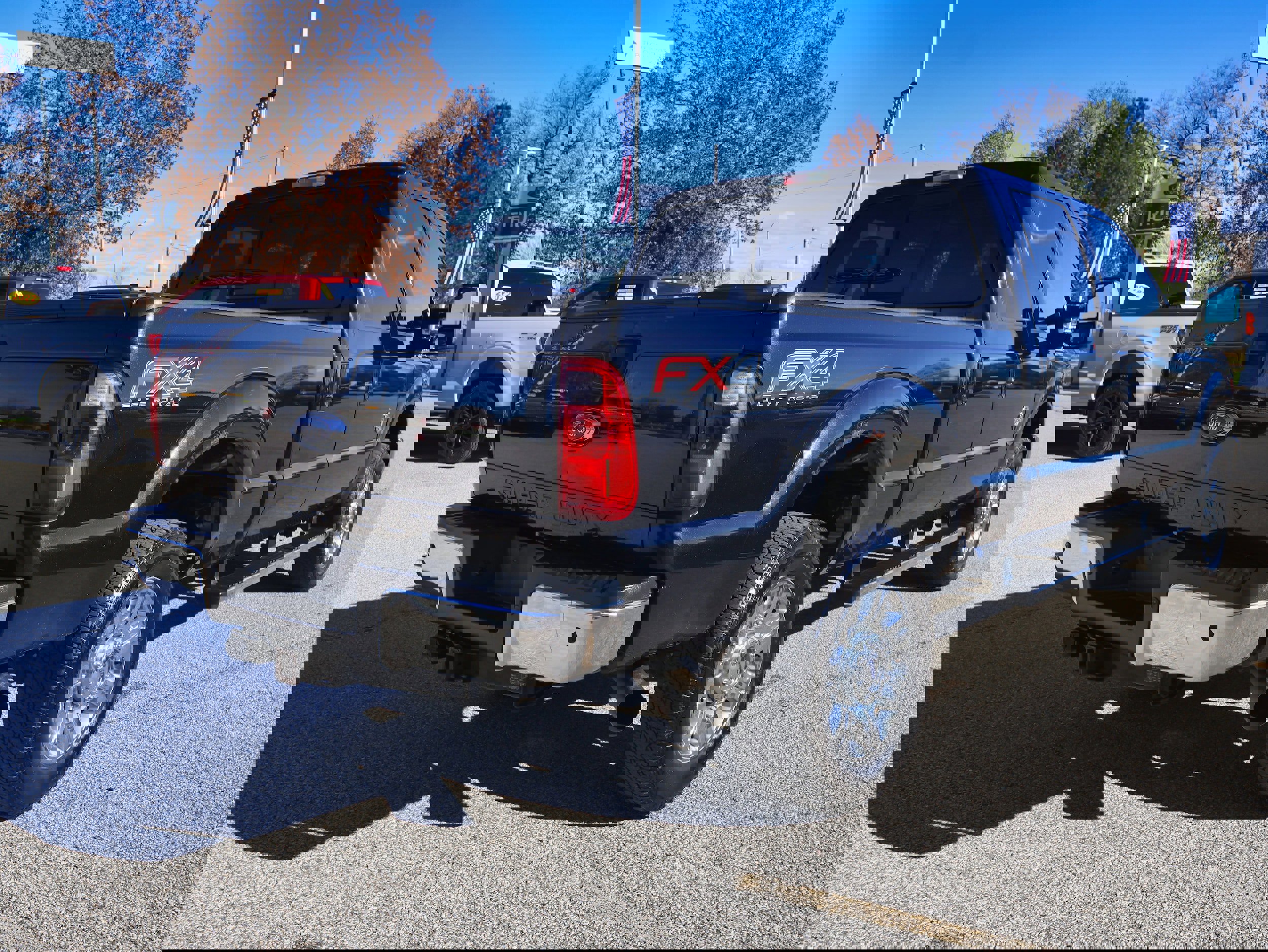 Used 2014 Ford F350 Lariat w/ Lariat Ultimate Package image 5