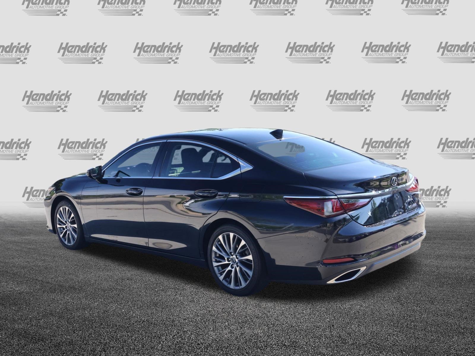 Used 2019 Lexus ES 350 Luxury w/ Premium Package image 7