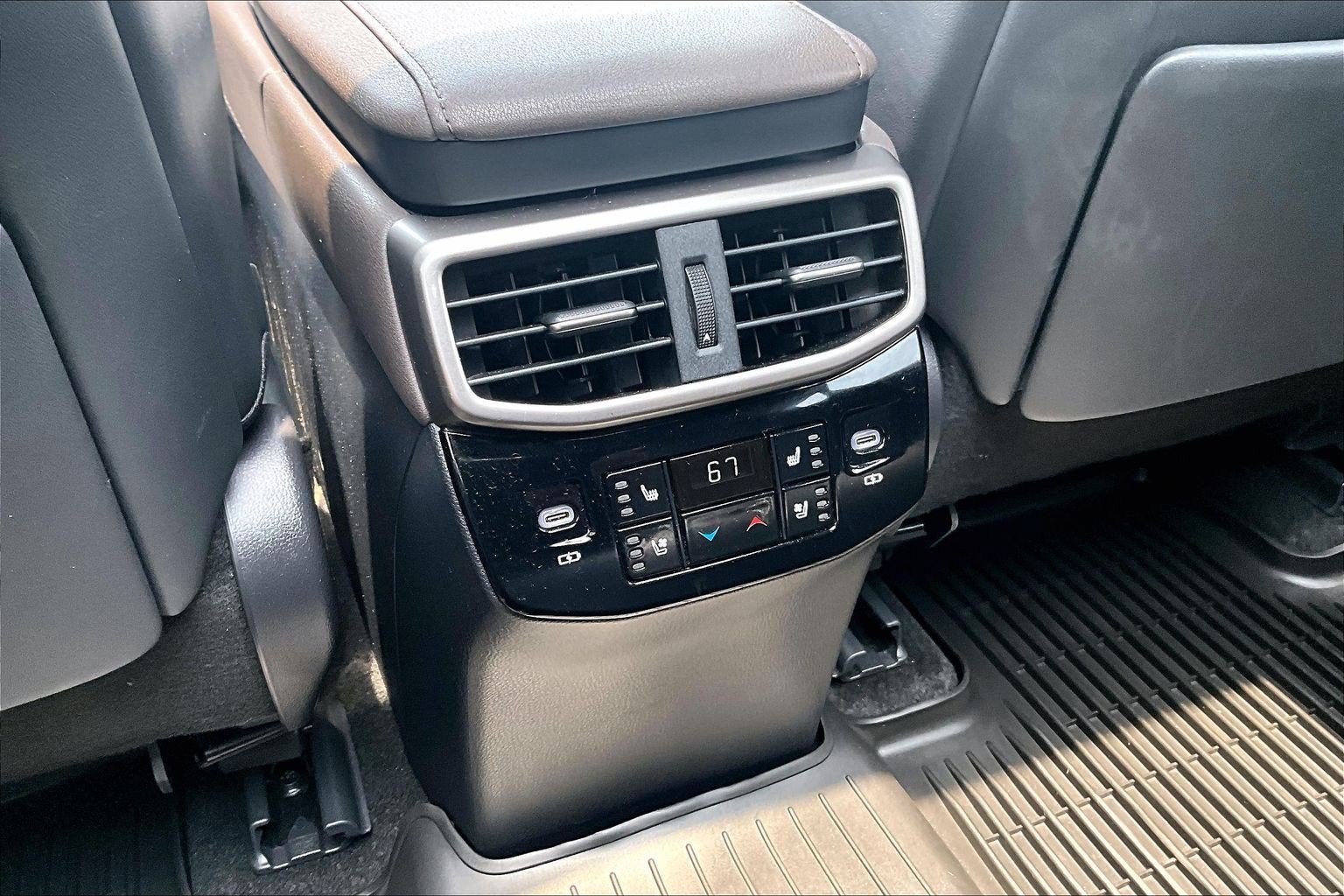 Used 2025 Lexus RX 450h AWD w/ Convenience Package image 32