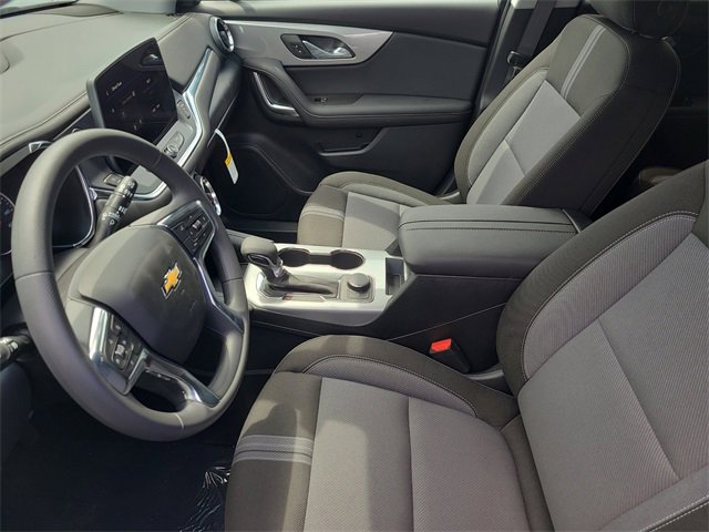 New 2025 Chevrolet Blazer LT w/ Midnight/Sport Edition image 17