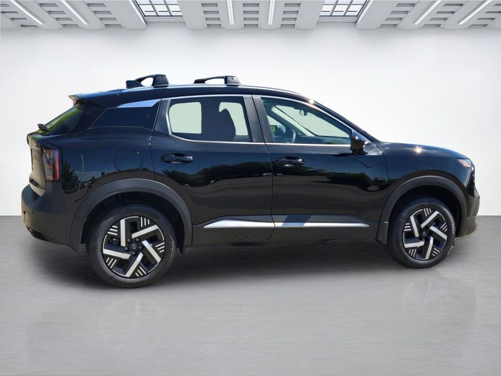 New 2026 Nissan Kicks SV w/ Cold Weather Package FWD image 3