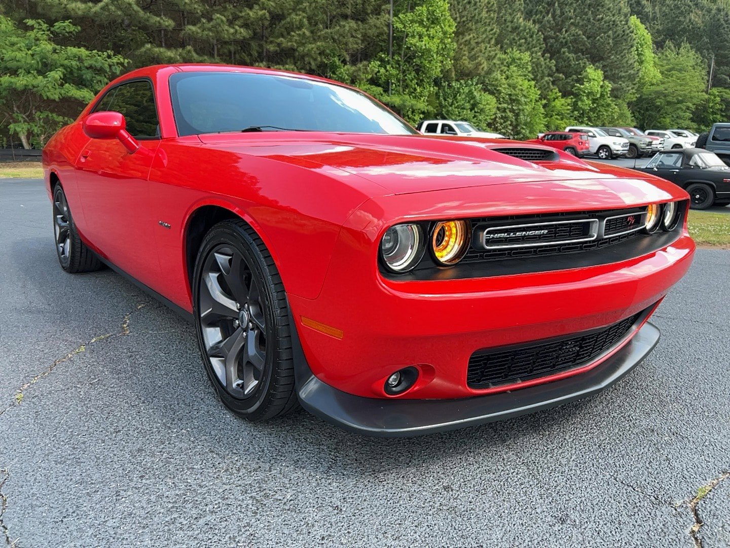 Used 2019 Dodge Challenger R/T w/ Driver Convenience Group RWD image 3