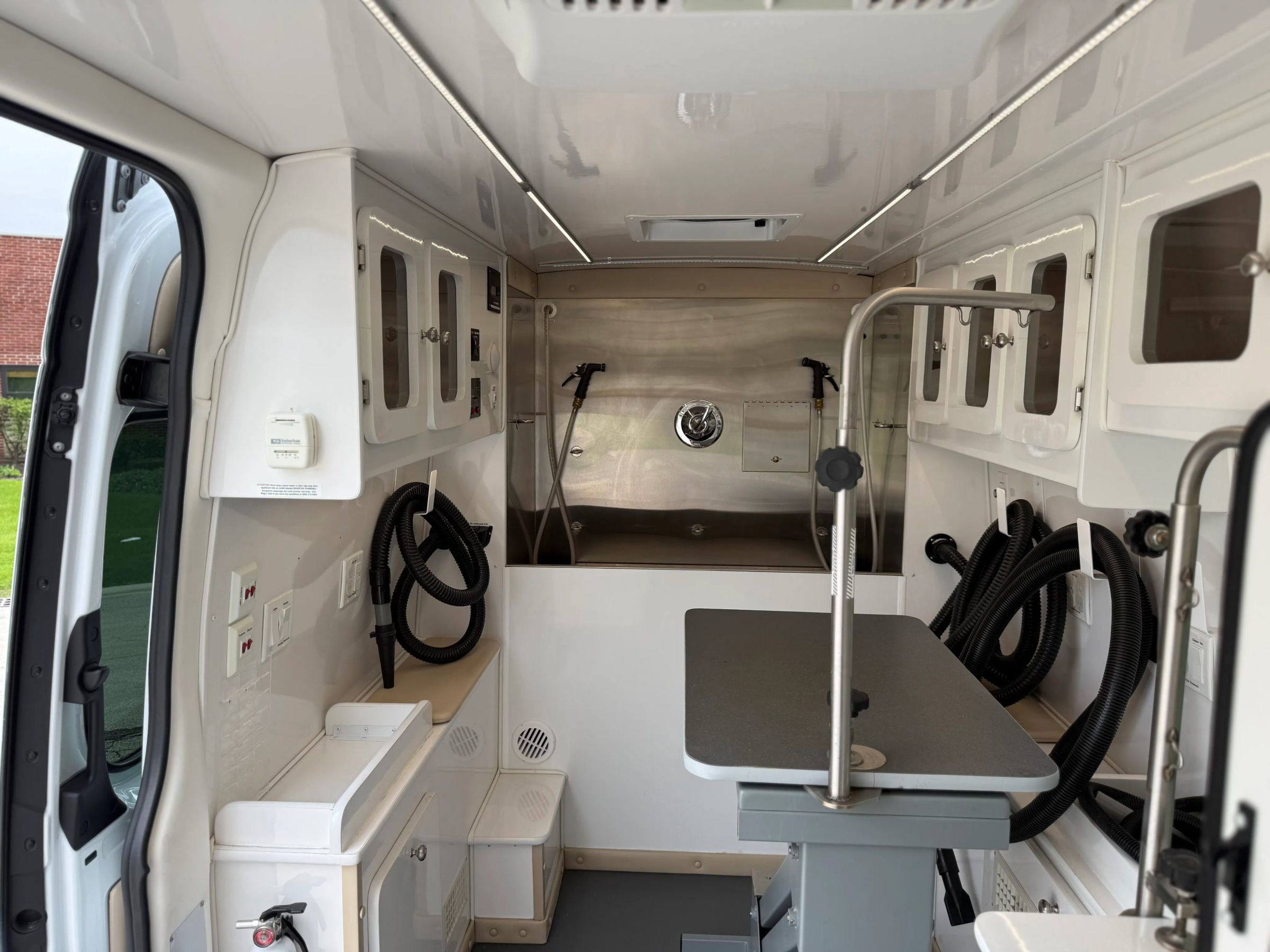 Used 2022 Mercedes-Benz Sprinter 3500 image 28