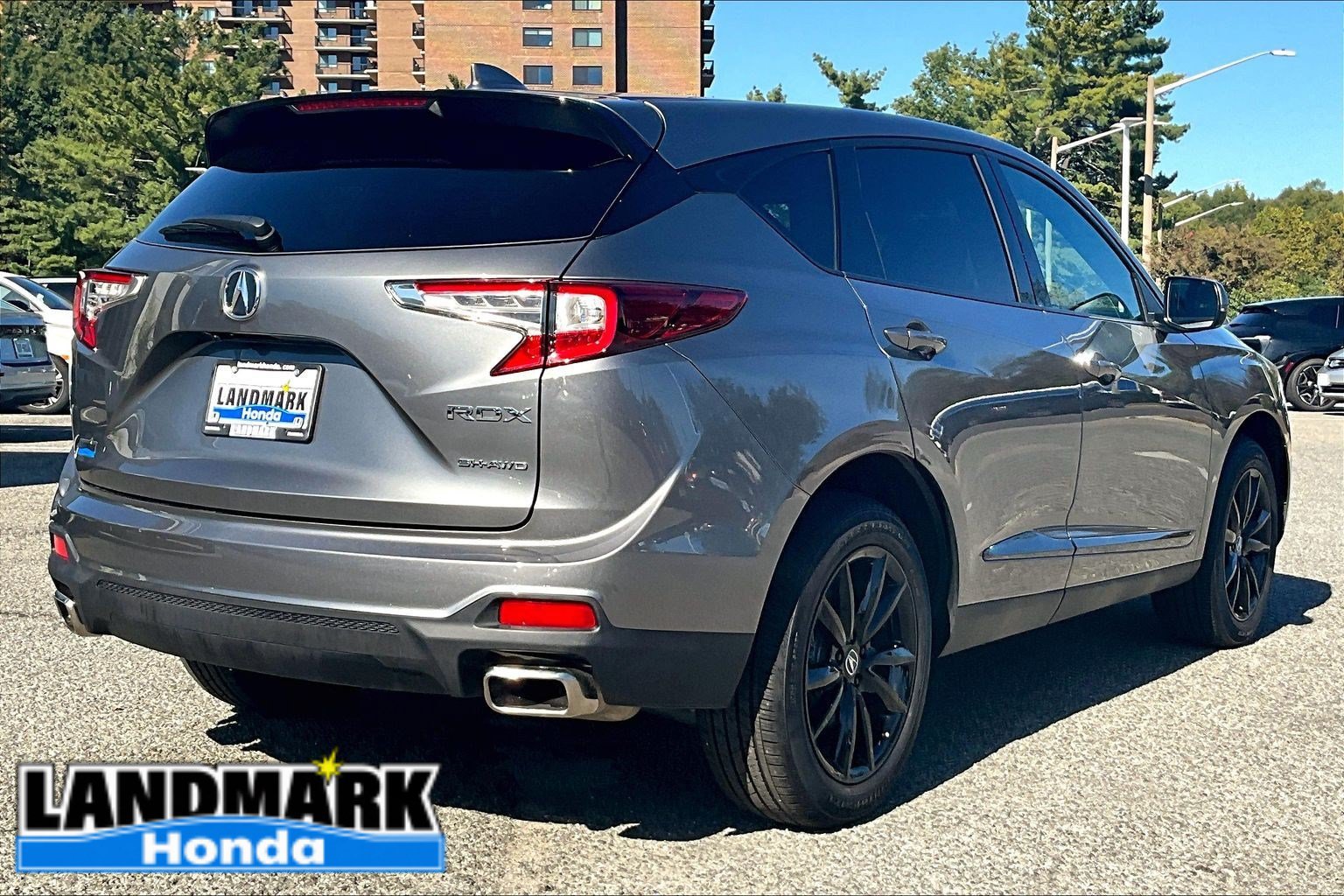Used 2026 Acura RDX SH-AWD image 2