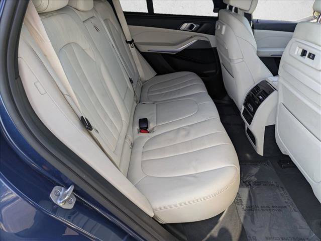 Used 2021 BMW X5 sDrive40i w/ M Sport Package image 19